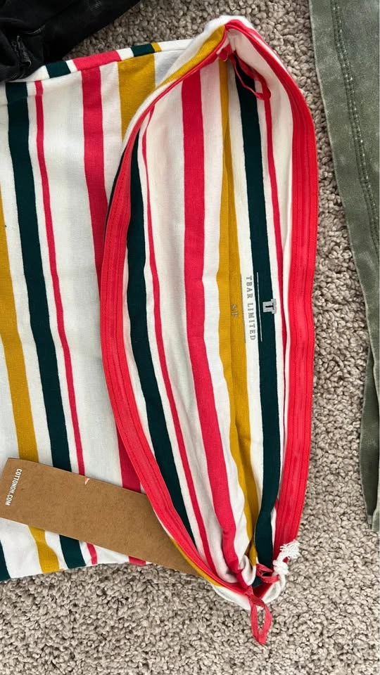 Crop Tops (Set of 4) - photo 2