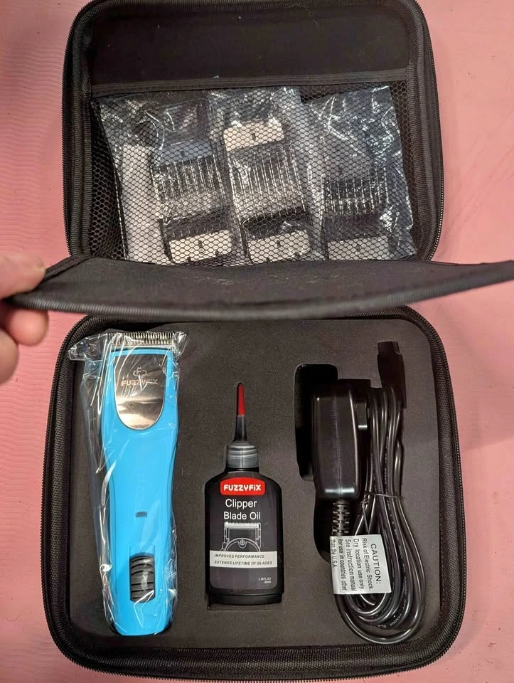FuzzyFix Professional 2-Speed Dog Grooming Kit