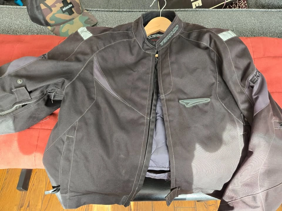Teknic Motorcycle Jacket - Men's Size 42 (M) - photo 2