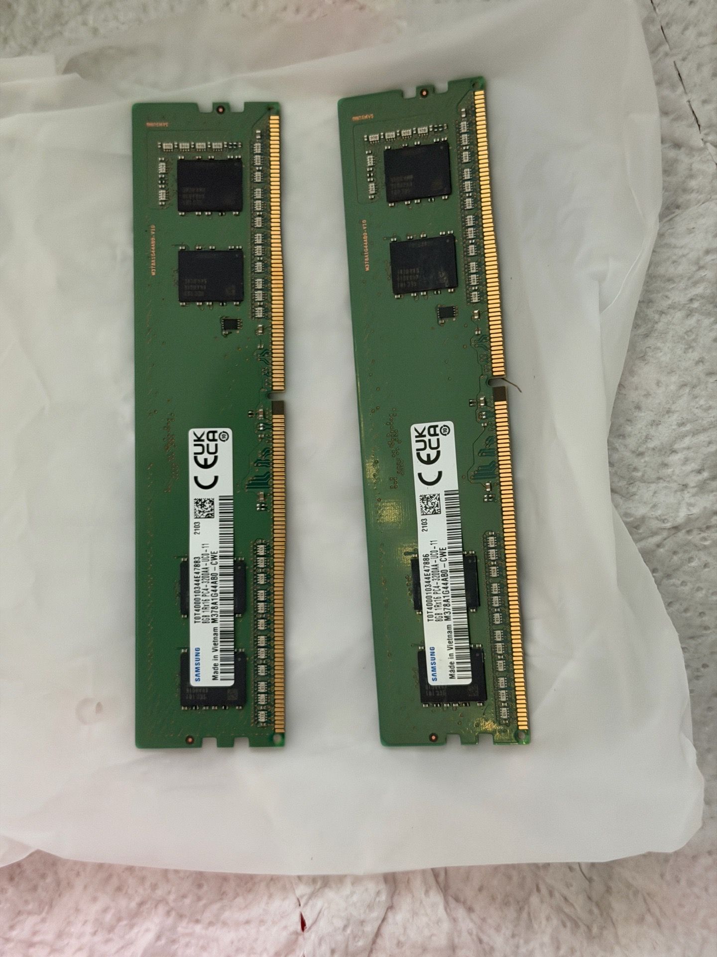 Samsung 16GB DDR4 RAM - photo 2