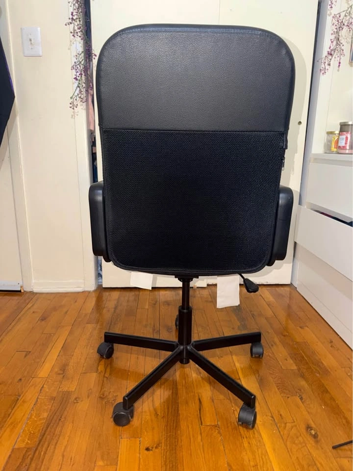 Office Chair - photo 3