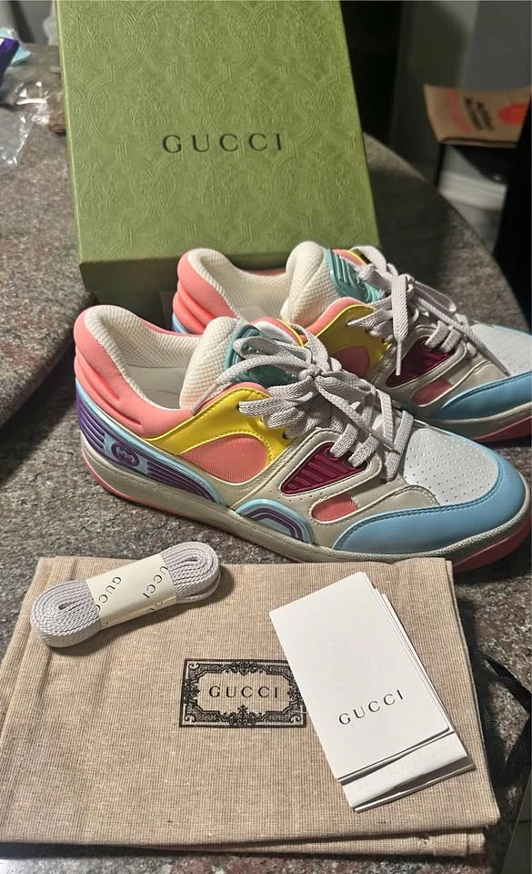 Authentic Gucci Women Sneakers (Size 38)