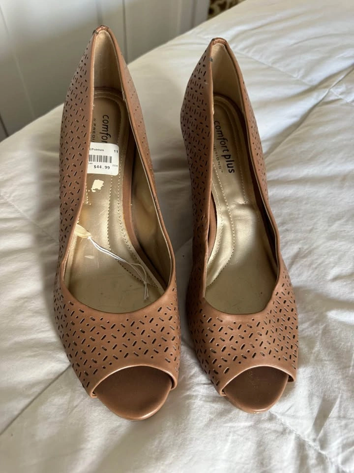 Brand New Ladies Open Toe Wedge Heels - Size 11 - photo 3