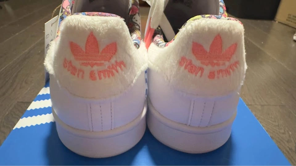 Adidas Hello Kitty Sneaker US 7 - photo 4