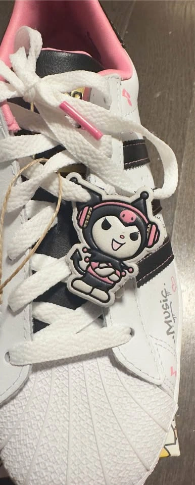 New Adidas Kuromi Superstar Shoes - photo 2