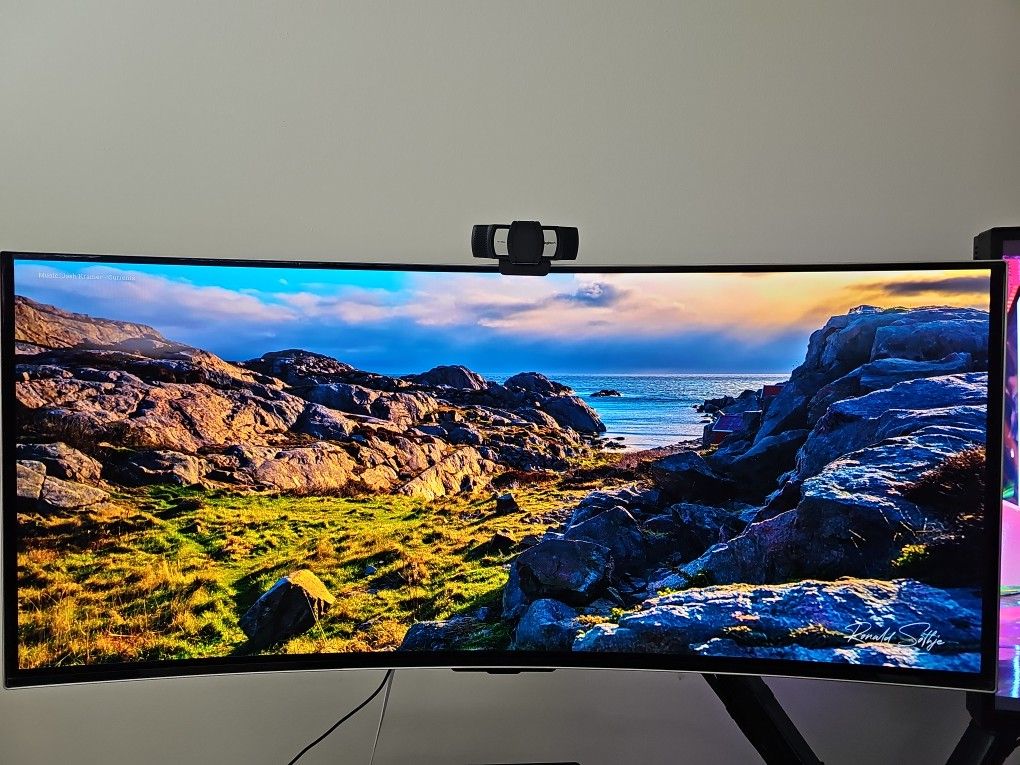 Samsung 34' Odyssey G85SB QD-OLED Gaming Monitor