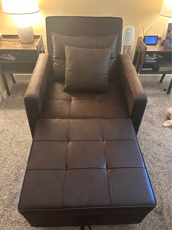 Perfect Condition Convertible Recliner Chair - photo 4