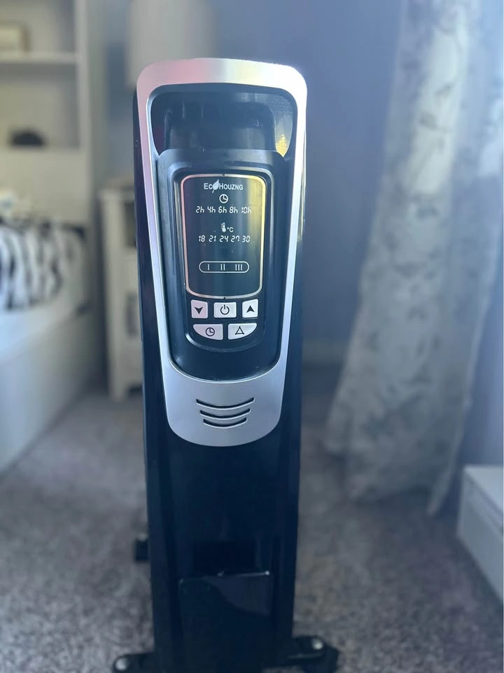 Like New Ecohouzng Oil-Filled Radiator Heater - $100 OBO! - photo 4