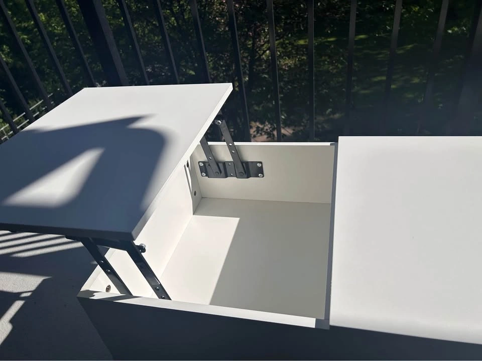 Like New Wade Logan Amzi Lift-Top Coffee Table - Solid White! - photo 2