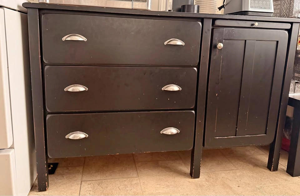MOVING OUT - CHECK OTHER ITEMS