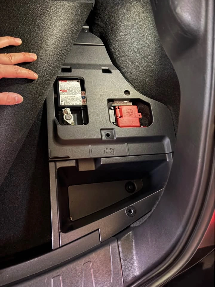 2023 Lexus UX - photo 4