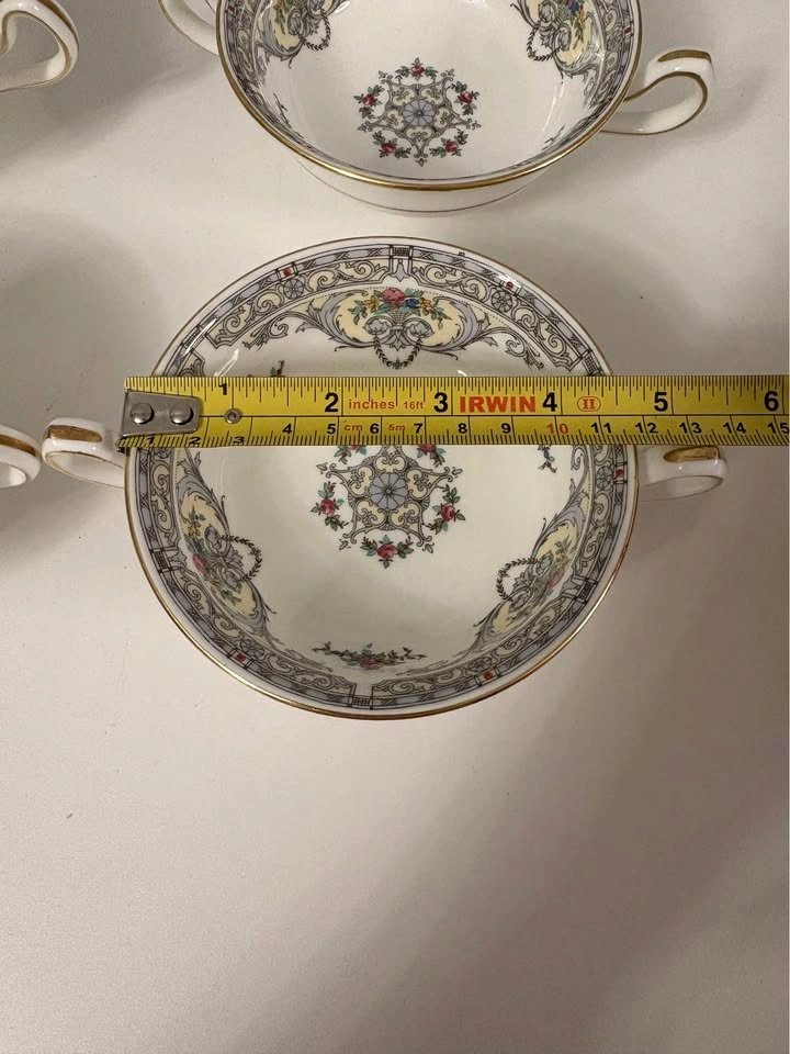 Mintons Shelburne Double Handle Cups Set of 4 - photo 2
