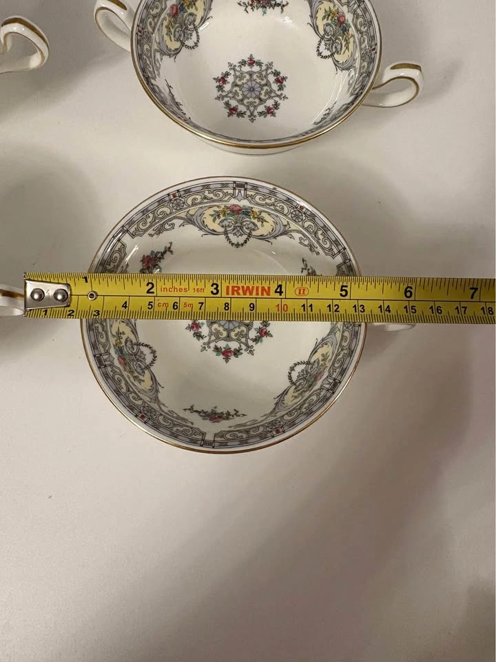 Mintons Shelburne Double Handle Cups Set of 4 - photo 5