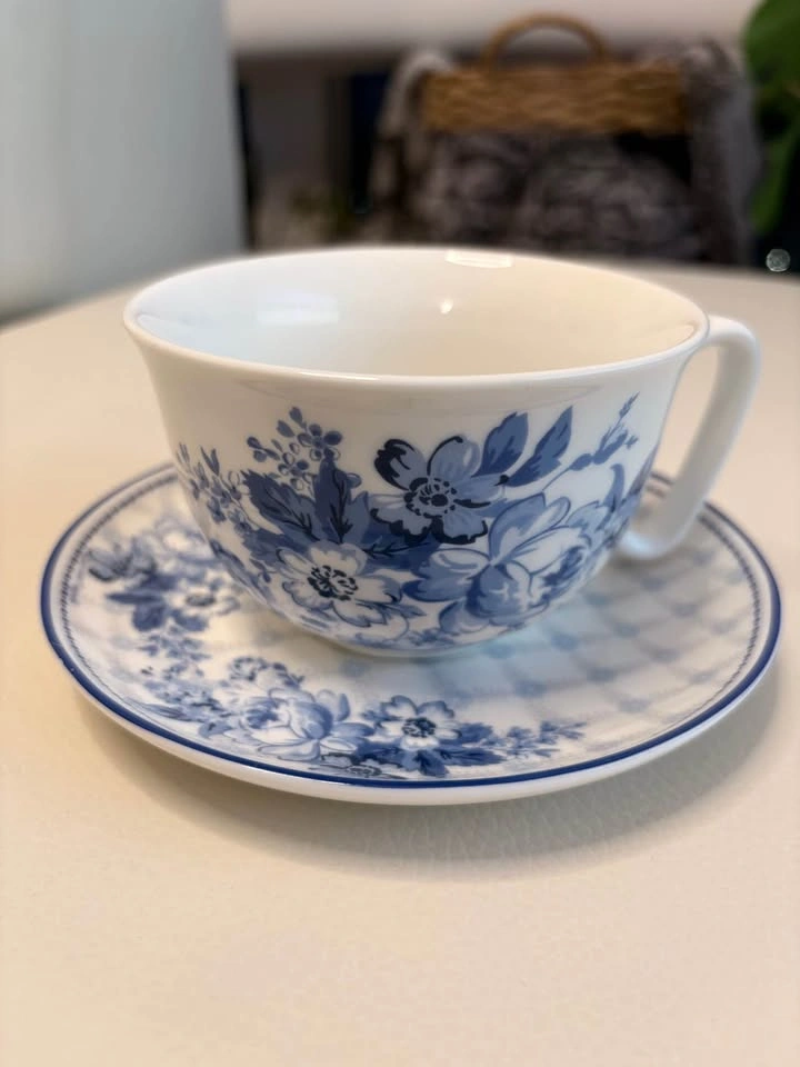 Summer Rose by Gordon Teacup and Saucer - photo 4