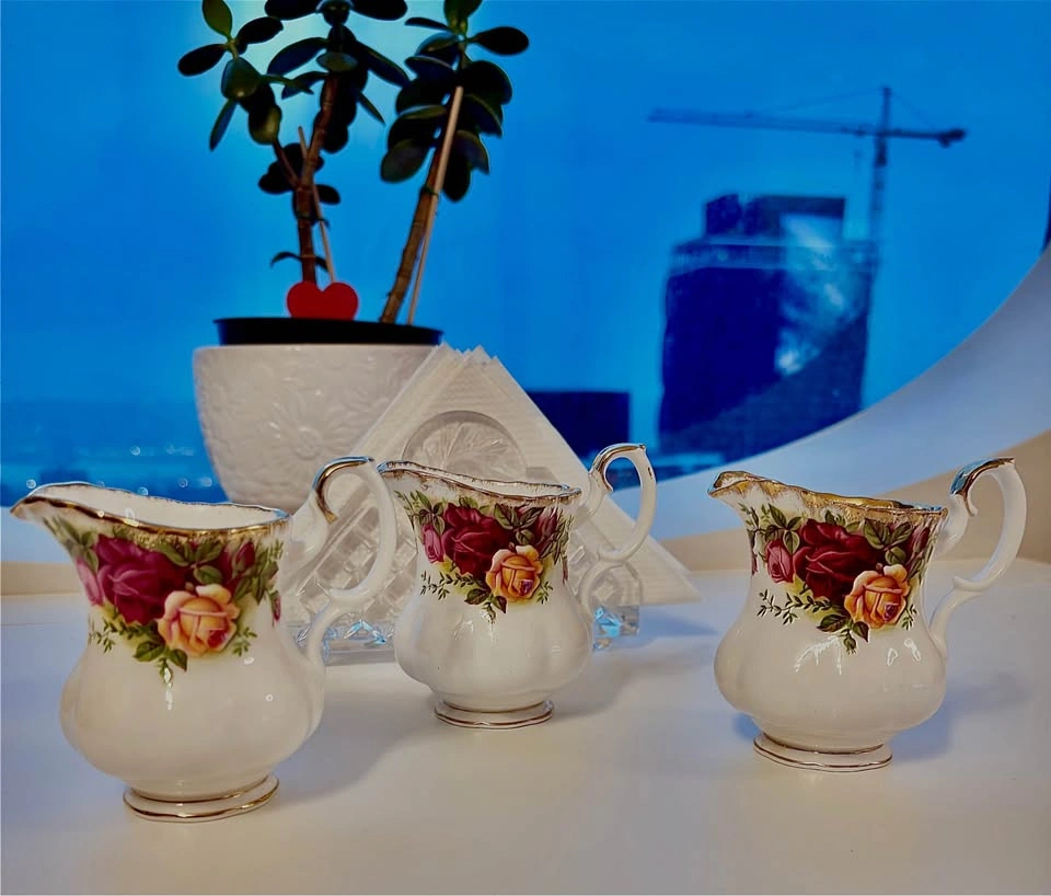 Royal Albert Old Country Roses Creamer/Milk Pitcher - Spare - photo 2