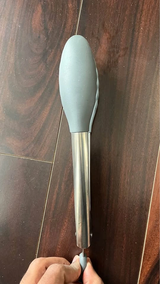 Kitchen Utensils - Moving Sale - photo 2