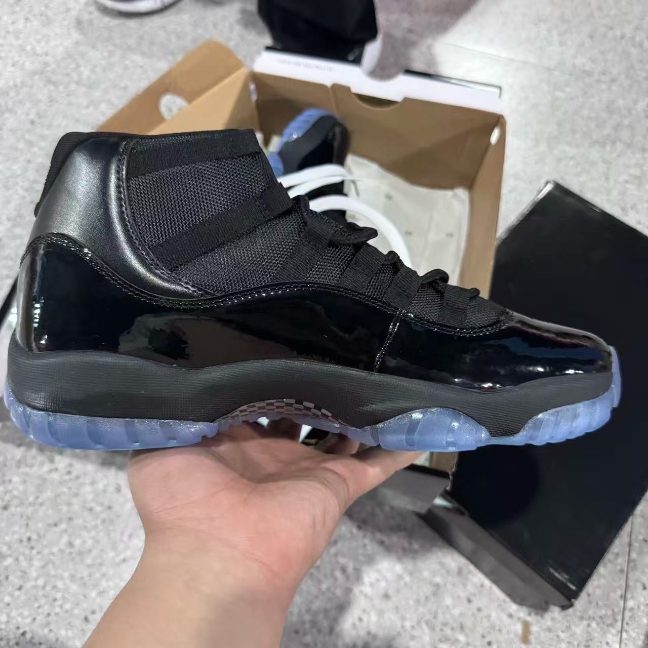 Jordan 11 Gammas - photo 3