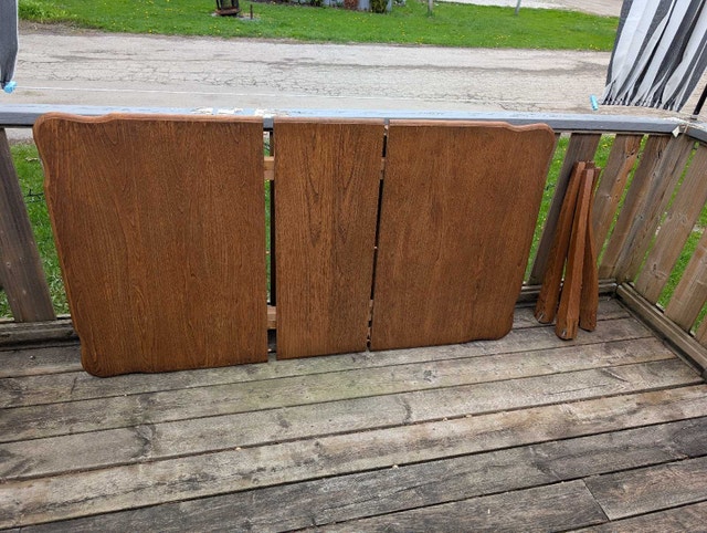 Oak Dining Set with 4 Chairs and Leaf - photo 3
