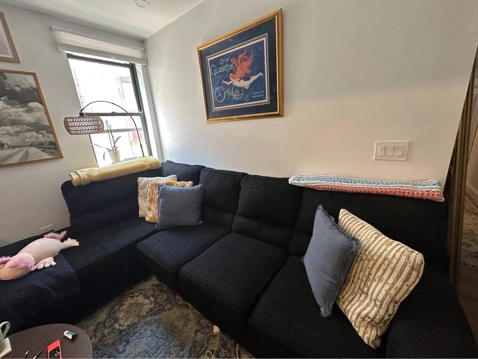 Large Sectional Couch - photo 5