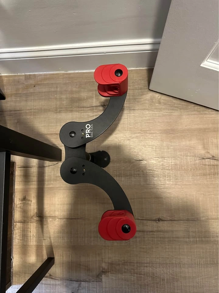 PRO BIKE TOOL Bike Wall Mount - Horizontal Indoor Bike Rack - RE - photo 2