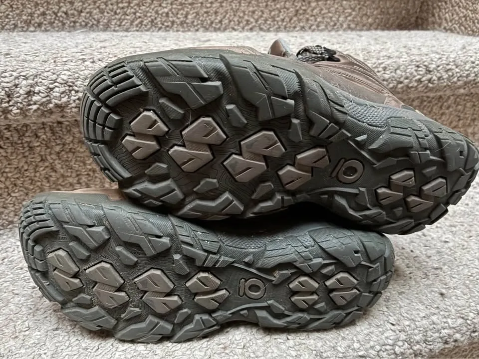 Women’s 10 wide hiking shoes - photo 4