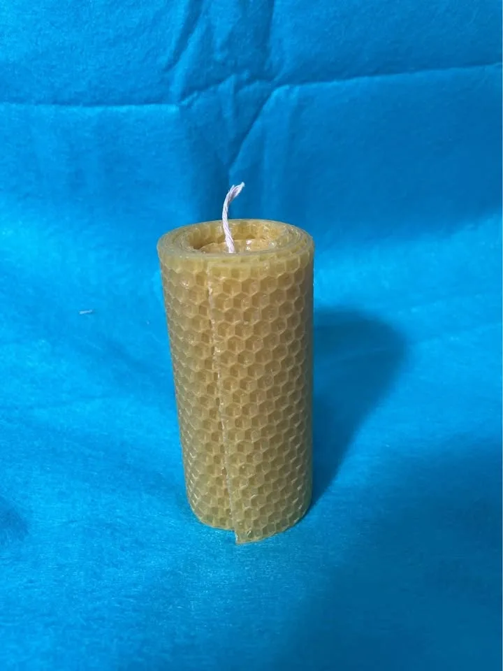 Handmade Beeswax Candles - photo 3