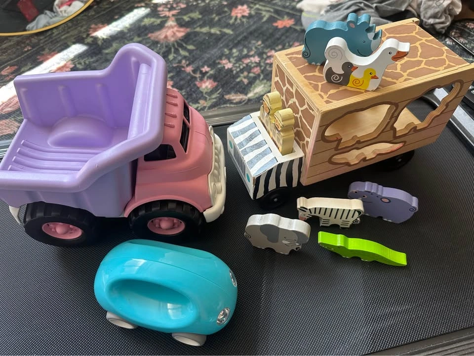 Great condition toy cars!