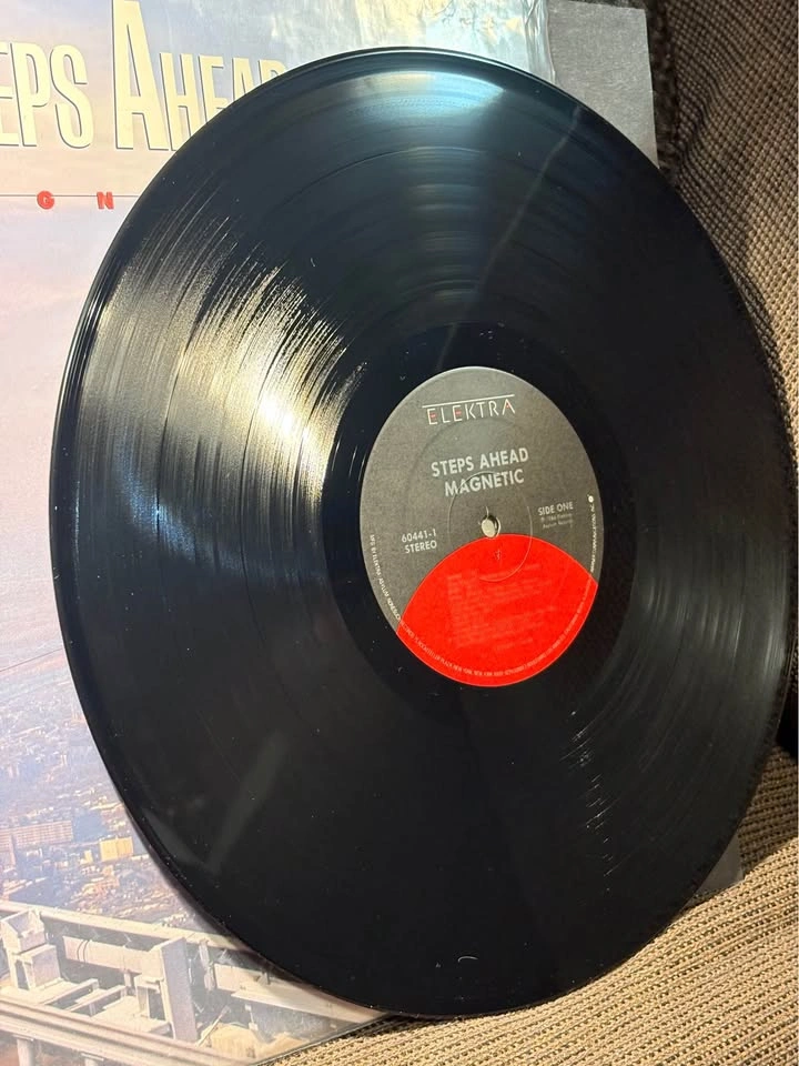 Vintage Vinyl Record: Steps Ahead – Magnetic (1986 Jazz Fusion L - photo 2