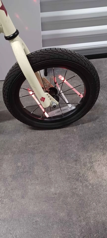 JOY STAR 12" BIKE Good Quality - photo 4