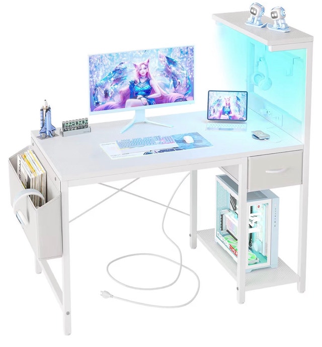 BEXEVUE Gaming Desk (White) - Like New