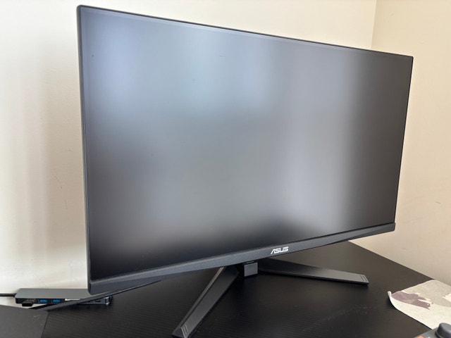ASUS TUF 24.5” Gaming Monitor - 180Hz Like New - photo 3
