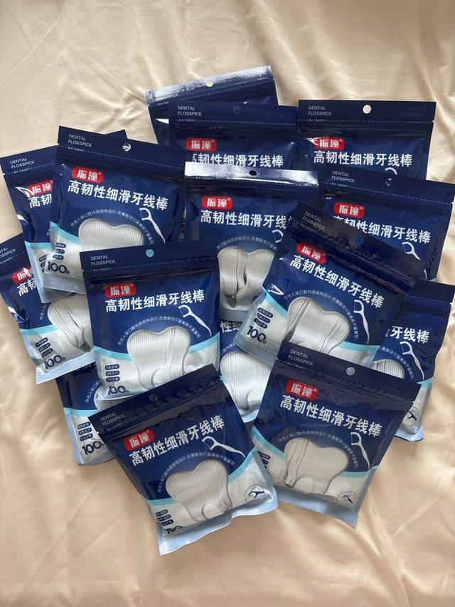 Dental Floss Picks (100ct Packs) - Brand New!