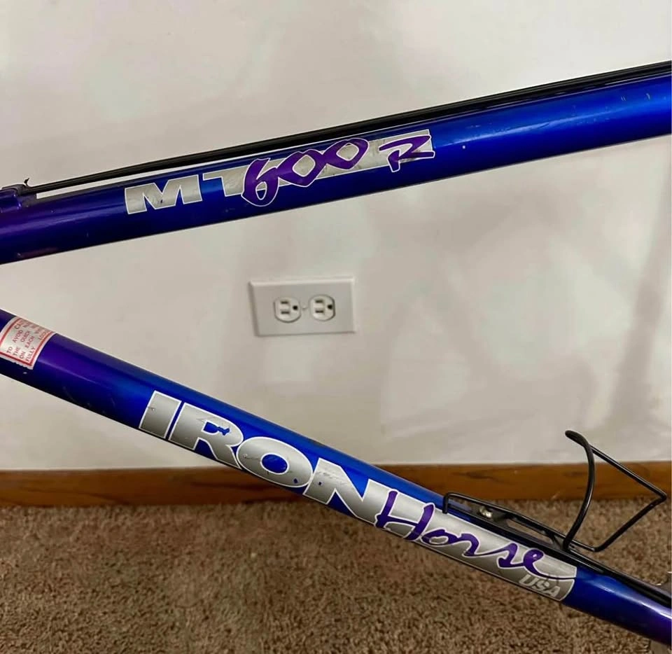 Vintage 1990’s Iron Horse MT600R Mountain Bike - photo 4