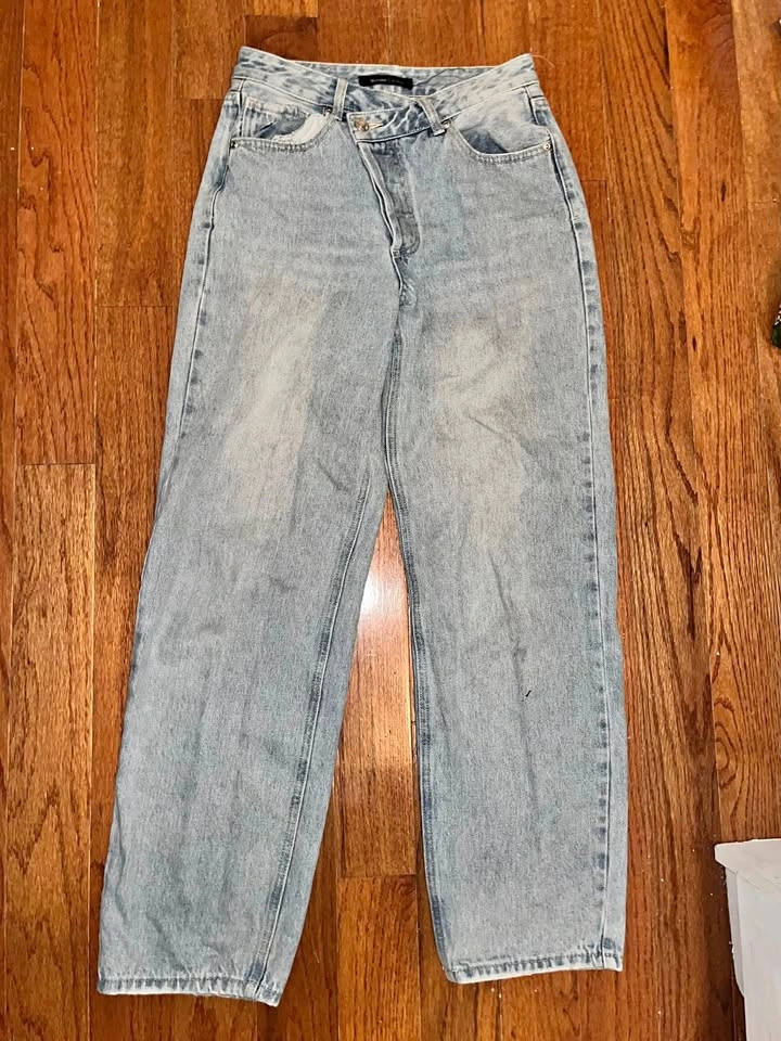 Light Wash Jeans - Bluenotes