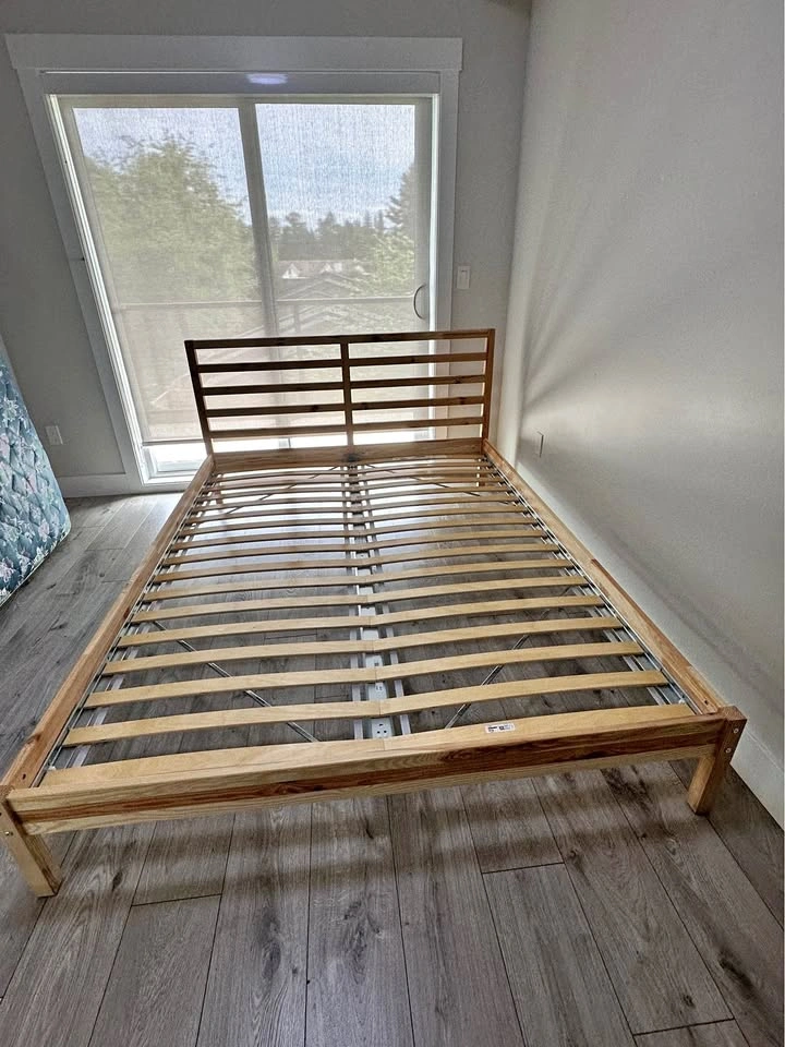Move out sale