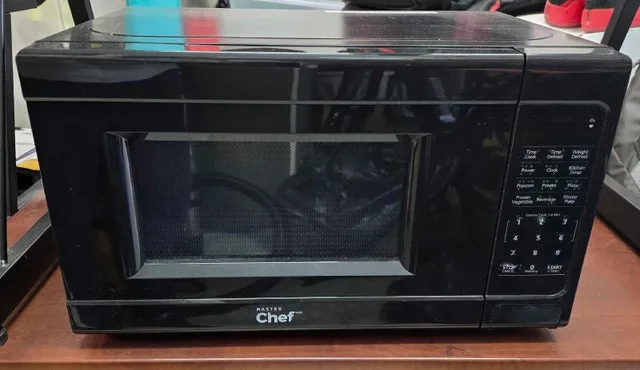Master Chef Noir Microwave