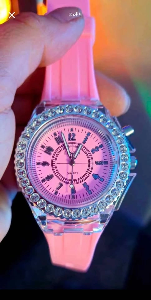 Woman's watches - photo 2