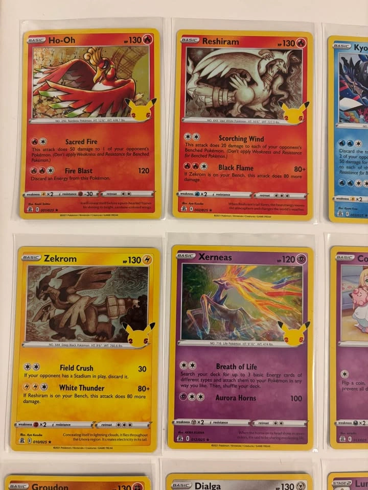 Pokemon Celebrations 25th Anniversary Collection - photo 2
