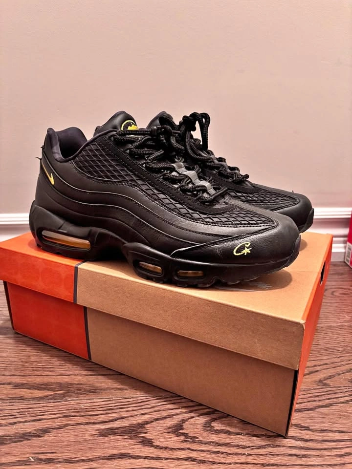 Air Max 95s - Black Honey Crtz