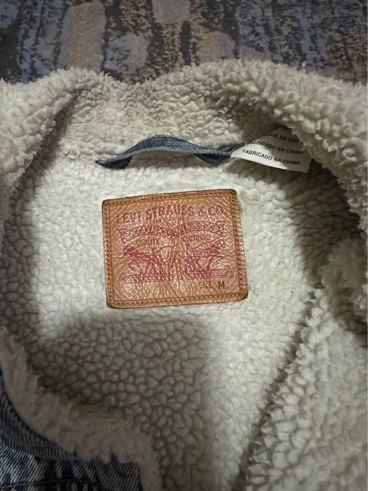 Levi's Sherpa Lined Denim Jacket Size M - photo 4