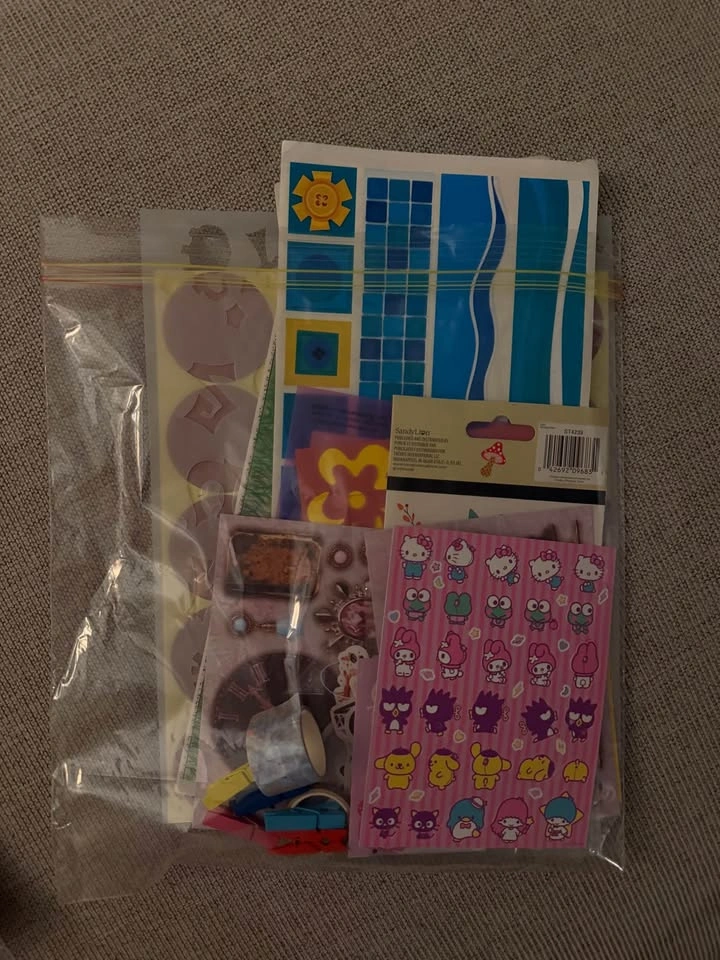 19 ITEMS Scrapbook/Journal Kids Pack - photo 3