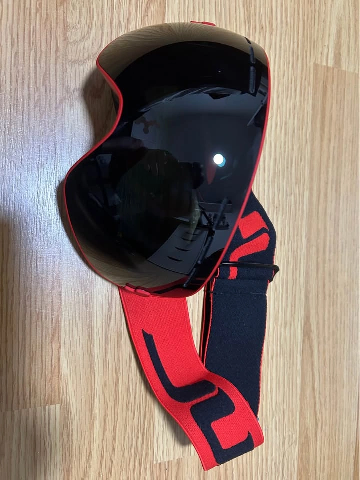 Ski and Snowboard Goggles (2 pairs) - photo 3