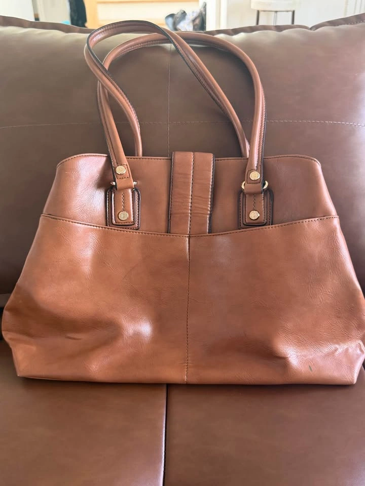 Liz Claiborne Leather Handbag - photo 2