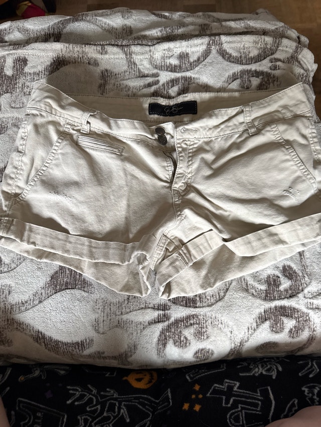 Jessica Simpson Shorts Size 32