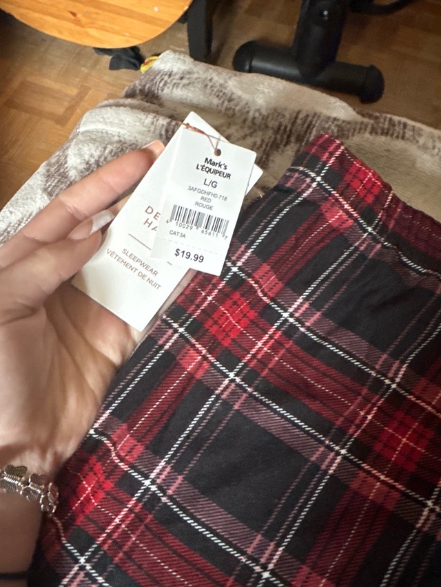Red and Black Plaid Pajamas - photo 2