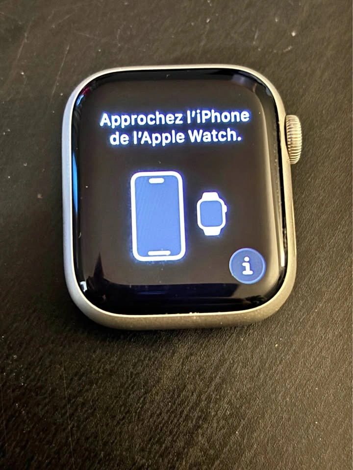Apple Watch Series 7 (GPS), 41mm - Starlight