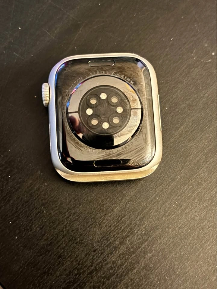 Apple Watch Series 7 (GPS), 41mm - Starlight - photo 2