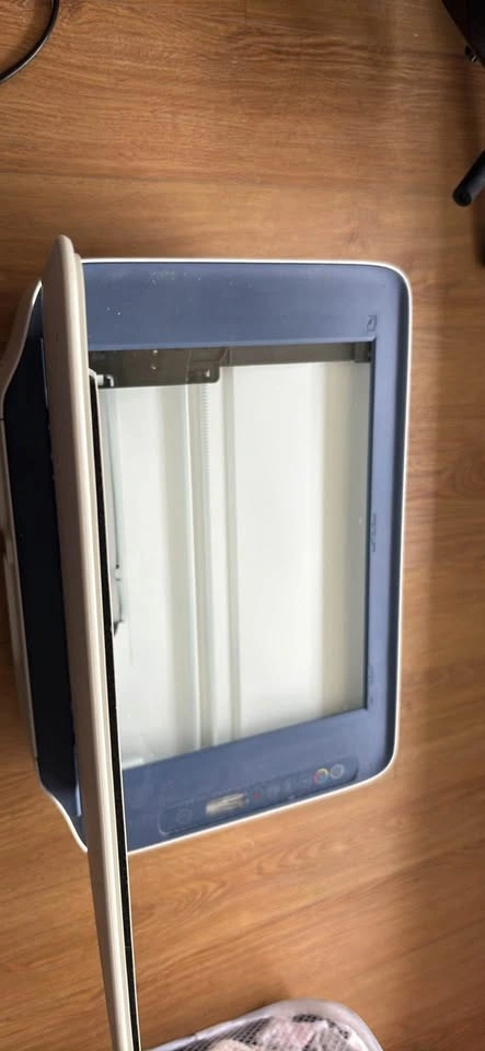 HP inkjet printer - photo 2
