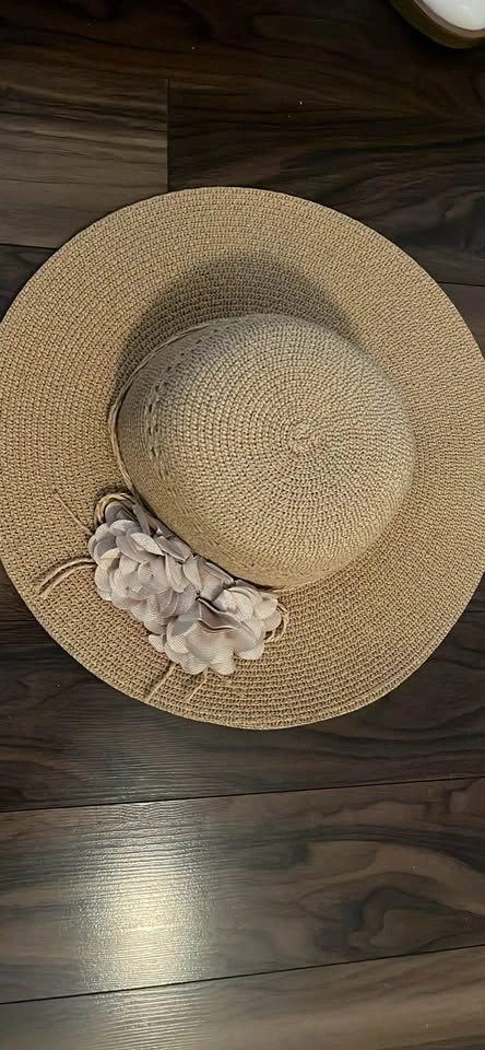 Boots and Hat - Move out sale - photo 2