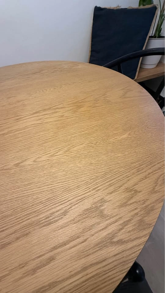 Round wood dining table with black legs - photo 4